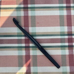 Tupperware Black Orange Peeler